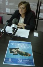 chelo león presentando las charlas