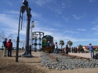 monumento al tren en la granja educativa