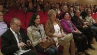 autoridades asistentes