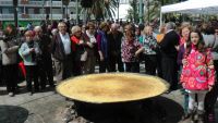 tortilla gigante de Villanueva de la Serena (foto RAÚL HABA)