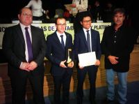 entrega del premio escoba de oro