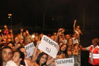 público con Malú