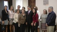 Manuel con su familia