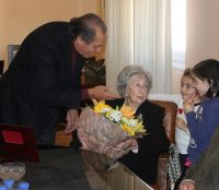 homenaje a abuelas centenarias de Don Benito