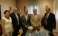 cesar antonio molina en el ayuntamiento de Don Benito