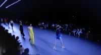 un momento del desfile de Diego Estrada