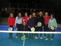 jugadores de pádel
