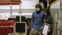los hijos recibieron el diploma