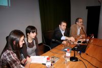 carlos en la charla