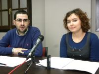 El concejal Pedro Pascual con la joven polaca