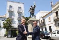 embajador y alcalde
