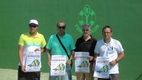 organizadores torneo en el tenis club