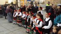 escuela folklore de Villanueva